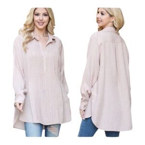 Boutique tan and white checked boyfriend tunic top